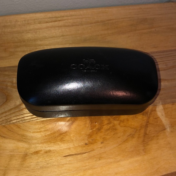 Coach Sunglasses - Picture 4 of 4